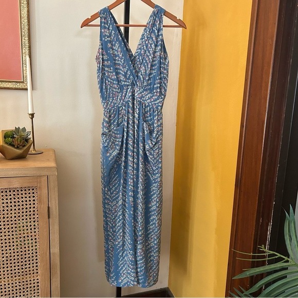 No. 6 Store 100% Silk Button Back Floral Midi Dress V-Neck Pockets Blue $525 - Picture 1 of 10